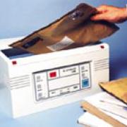 Kontrola poštovních zásilek a obálek